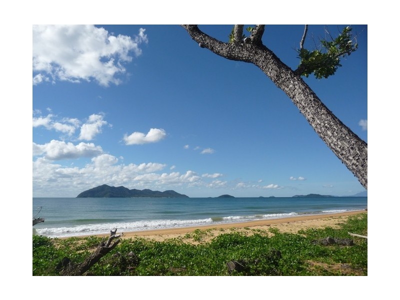 78 Reid Road, Wongaling Beach QLD 4852