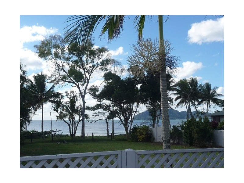 78 Reid Road, Wongaling Beach QLD 4852