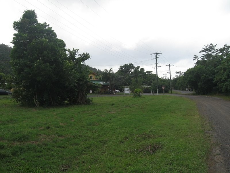 36 Bingil Bay Road, Bingil Bay QLD 4852