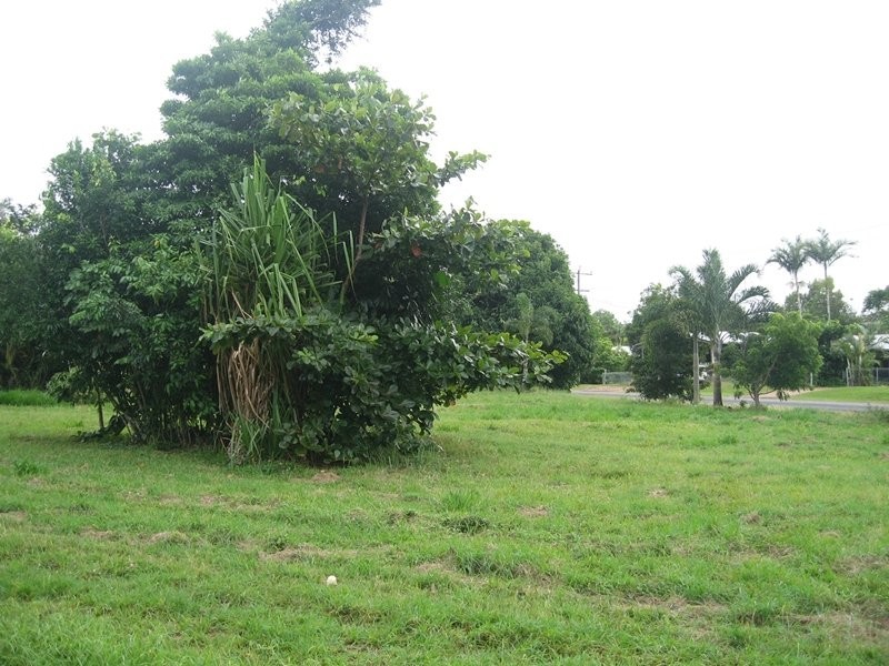 36 Bingil Bay Road, Bingil Bay QLD 4852