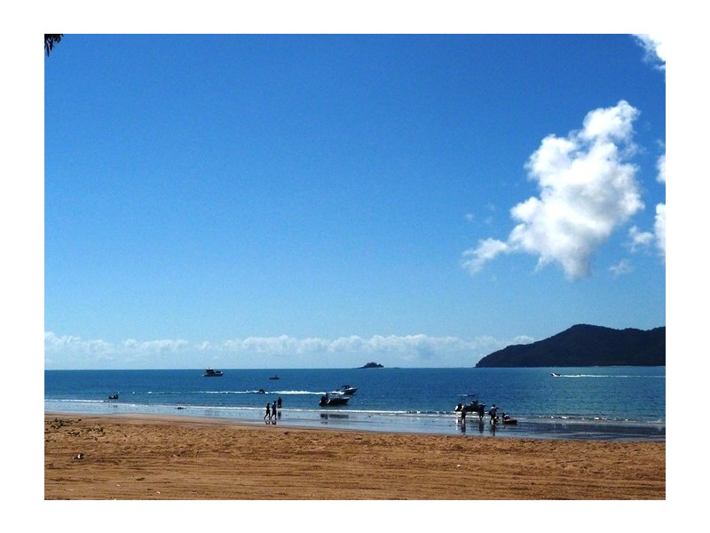 39 Mariner Drive, South Mission Beach QLD 4852