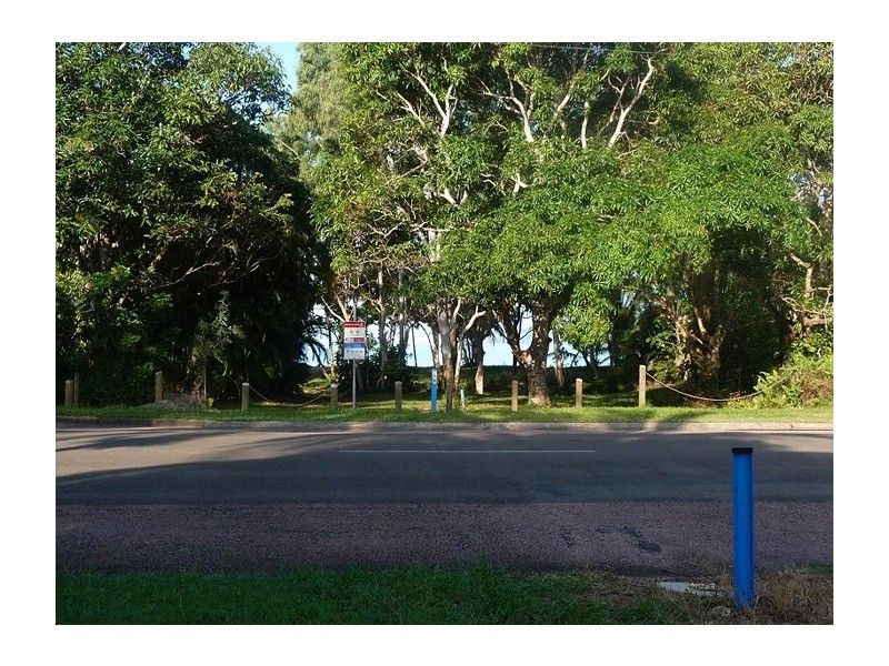 19 Reid Road, Wongaling Beach QLD 4852