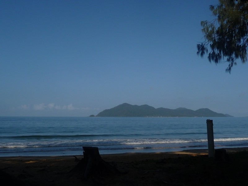 19 Reid Road, Wongaling Beach QLD 4852