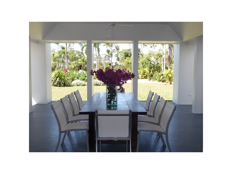 31 Pacific Parade, Mission Beach QLD 4852