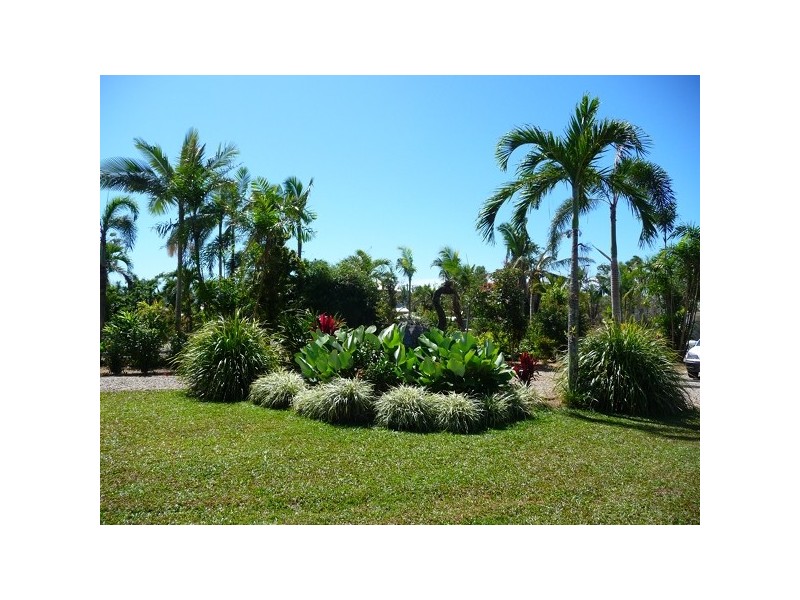31 Pacific Parade, Mission Beach QLD 4852