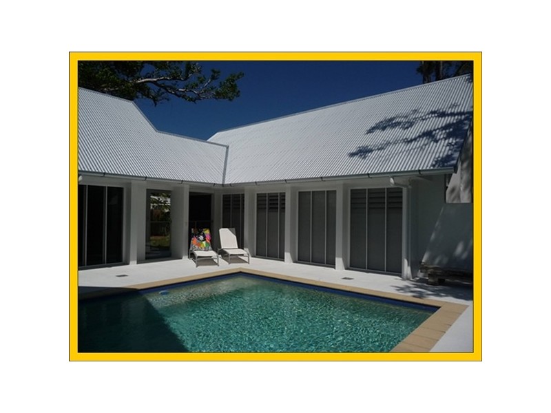 31 Pacific Parade, Mission Beach QLD 4852