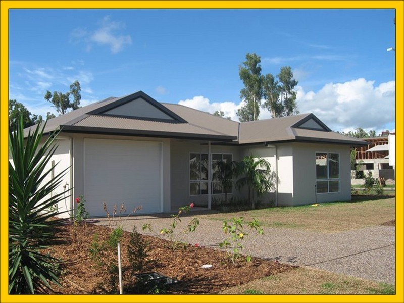 1, 38 Conch Street, Mission Beach QLD 4852