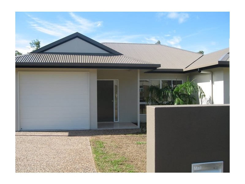 1, 38 Conch Street, Mission Beach QLD 4852