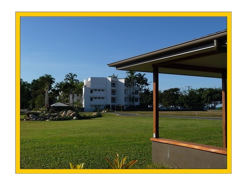 Mission Beach QLD 4852