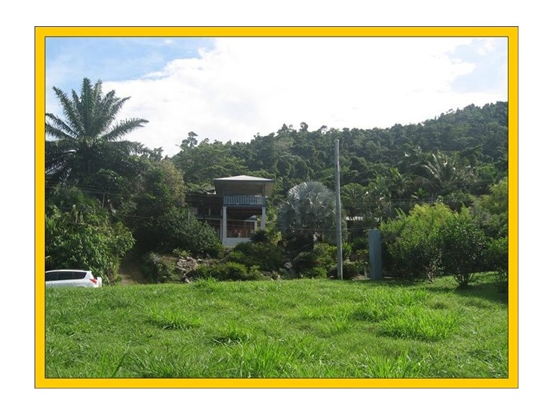 43 Cutten Street, Bingil Bay QLD 4852