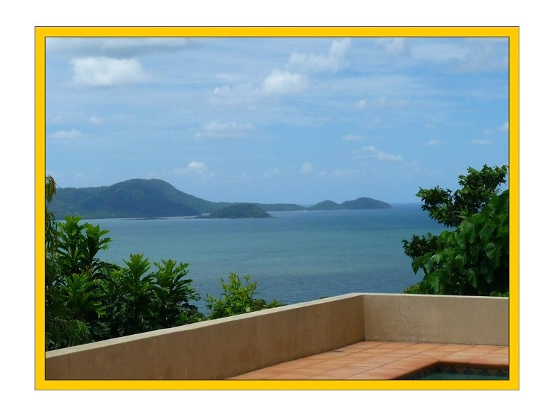 Mission Beach QLD 4852