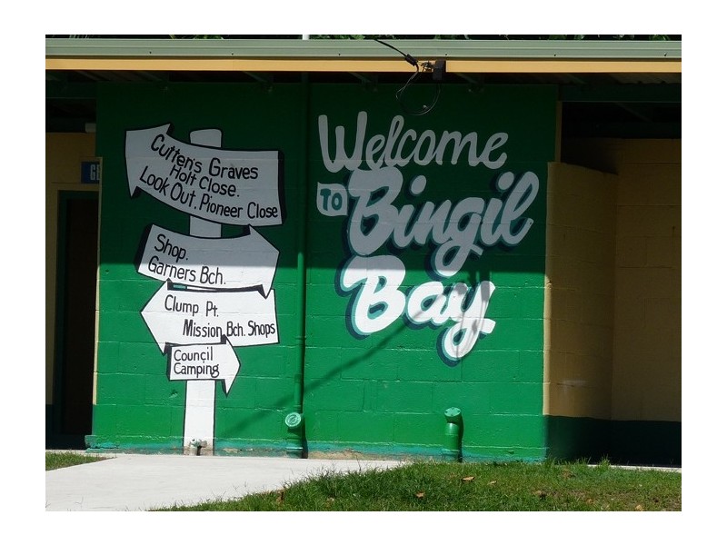 Bingil Bay QLD 4852