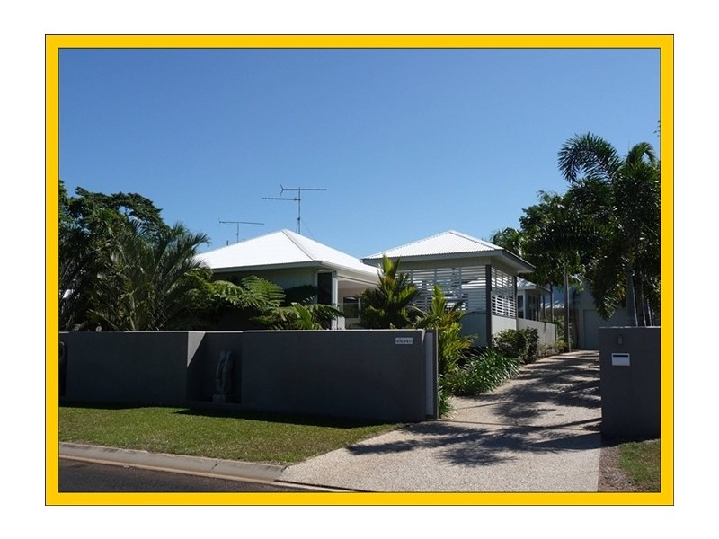 11 Southward Street, Mission Beach QLD 4852