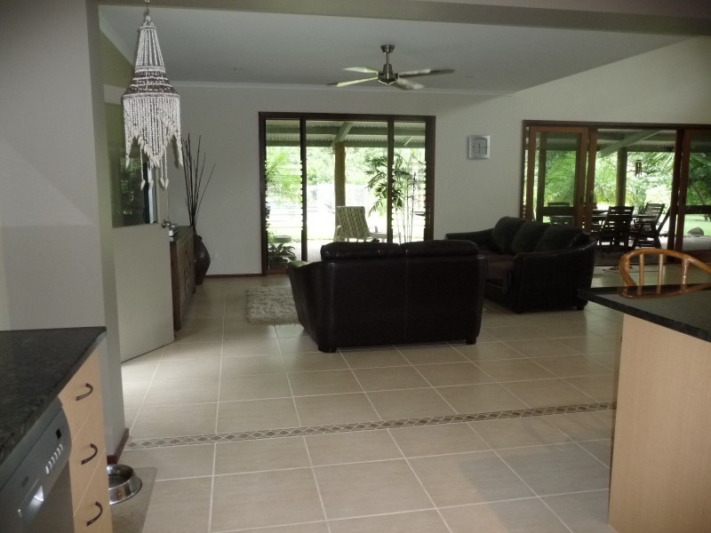 1349a Cassowary Drive, Mission Beach QLD 4852