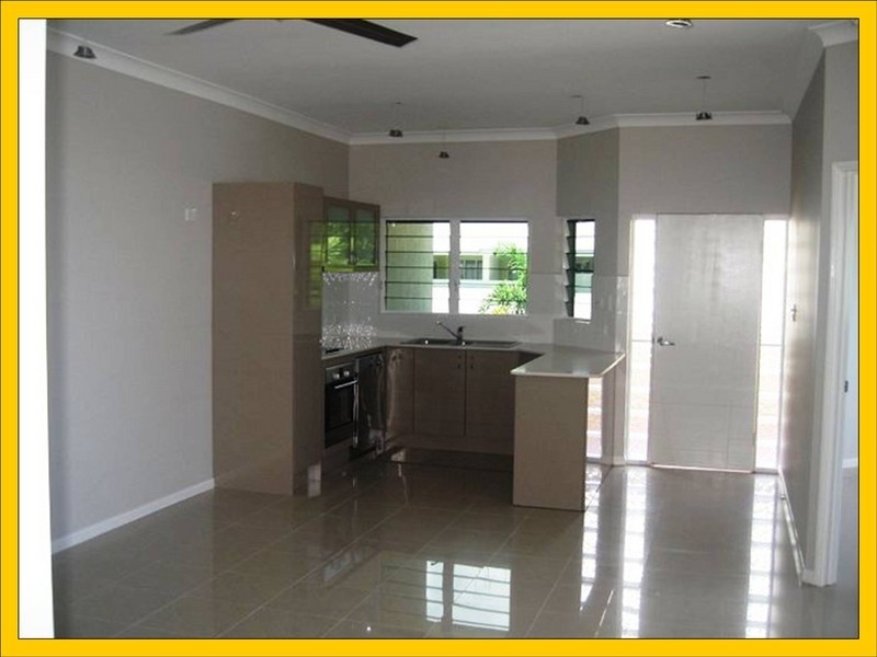 Unit 3, 22 Wongaling Beach Road, Wongaling Beach QLD 4852