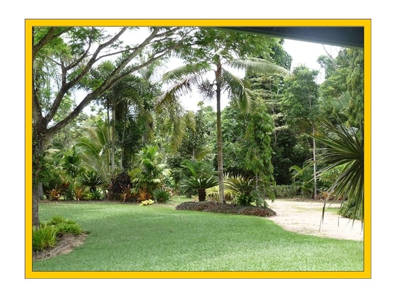 1349a Cassowary Drive, Mission Beach QLD 4852