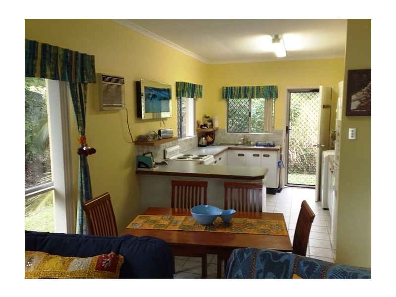 Unit 4, 16 Wongaling Beach Road, Wongaling Beach QLD 4852