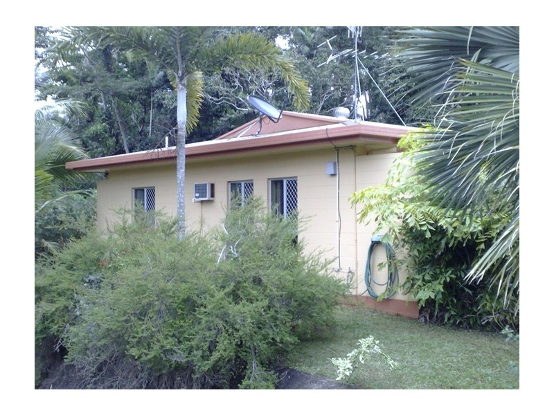 Unit 4, 16 Wongaling Beach Road, Wongaling Beach QLD 4852