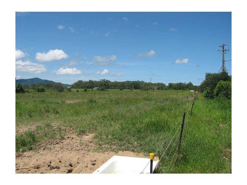 Lot 1-4 Tully-Mission Beach Road, Tully QLD 4854