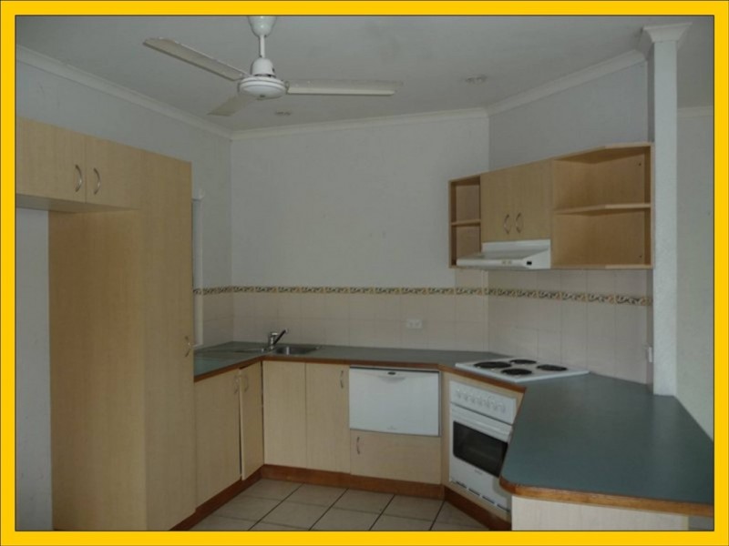 34 Holland Street, Wongaling Beach QLD 4852