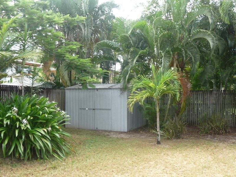 34 Holland Street, Wongaling Beach QLD 4852