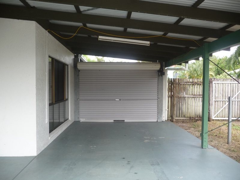 34 Holland Street, Wongaling Beach QLD 4852