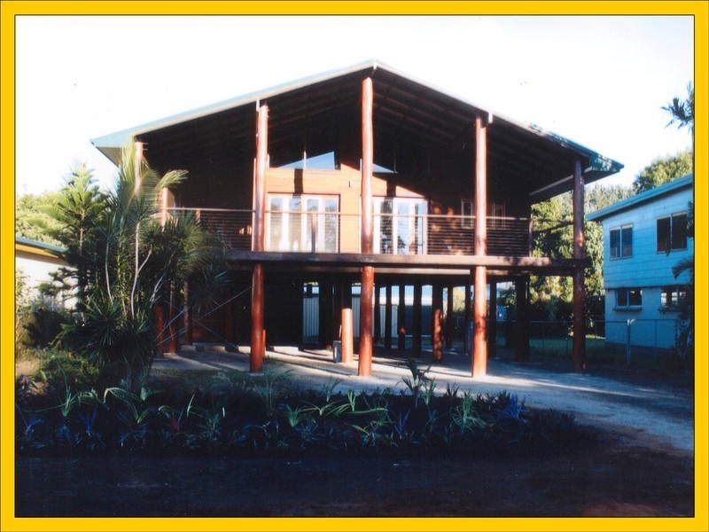 Flying Fish Point QLD 4860