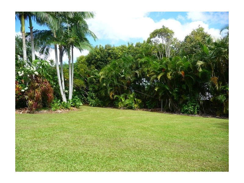 Carmoo QLD 4852