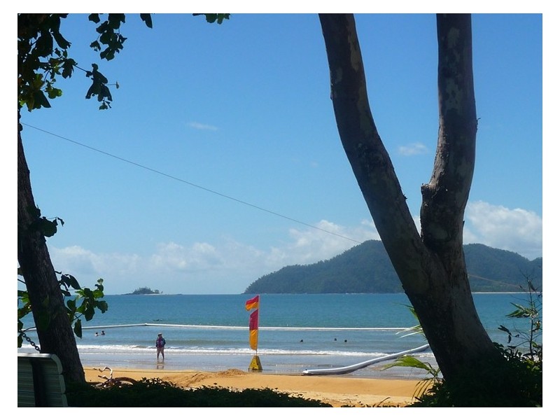 17 Heliconia Court, South Mission Beach QLD 4852