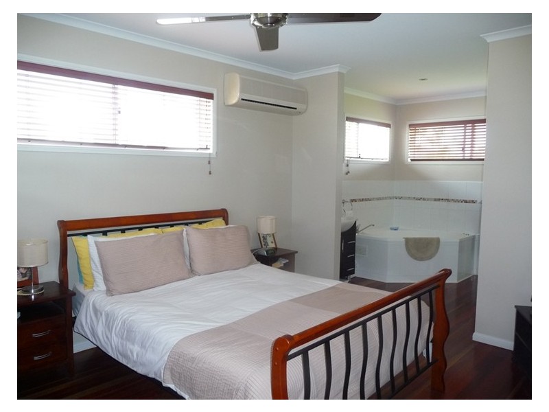 Mission Beach QLD 4852
