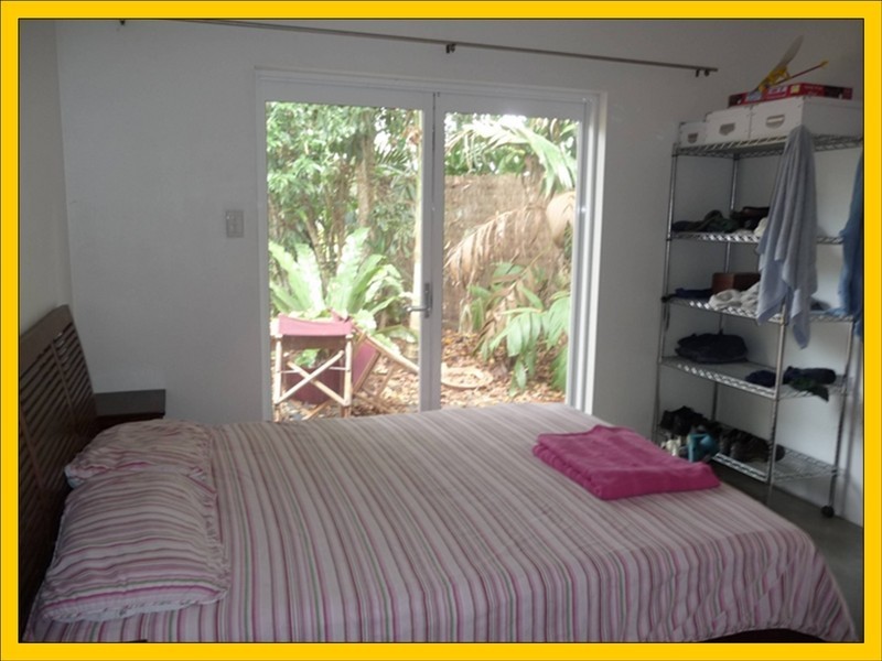 33 Pacific Street, Mission Beach QLD 4852