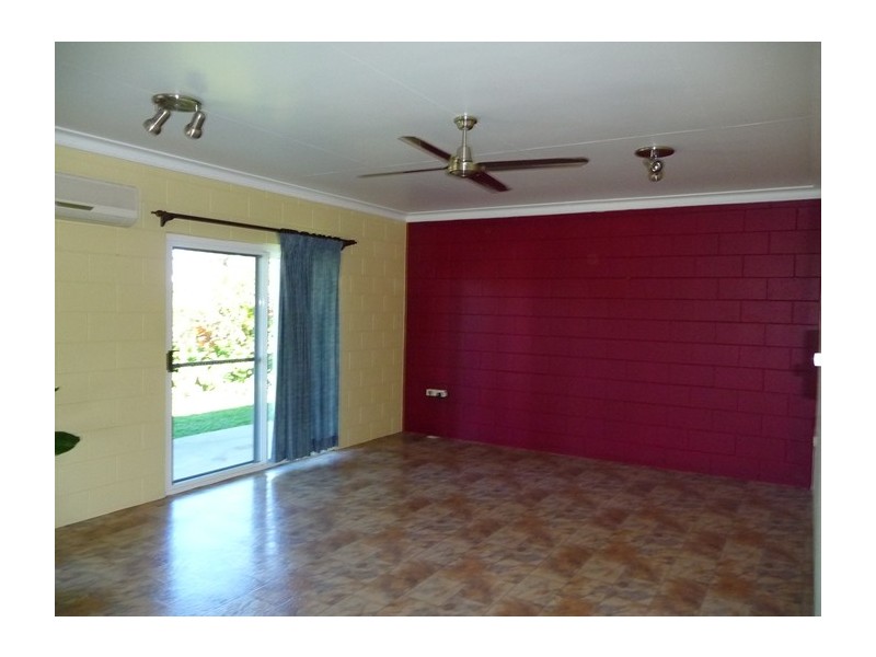 Mission Beach QLD 4852