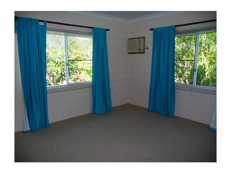 Mission Beach QLD 4852