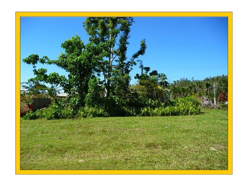 29 Cutten Street, Bingil Bay QLD 4852