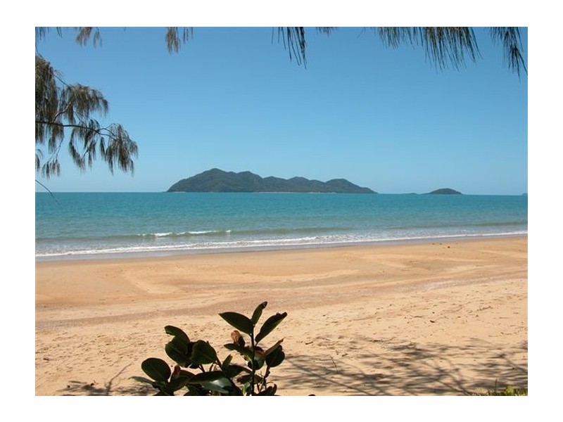 Wongaling Beach QLD 4852