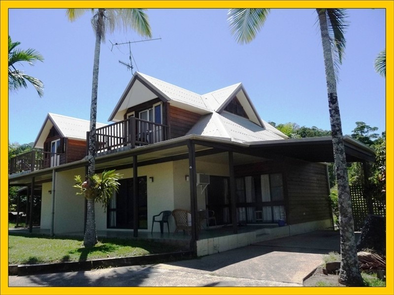 Mission Beach QLD 4852