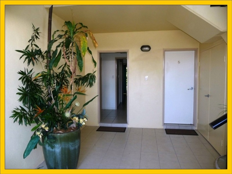 Unit 7, 58-62 Holland Street, Wongaling Beach QLD 4852