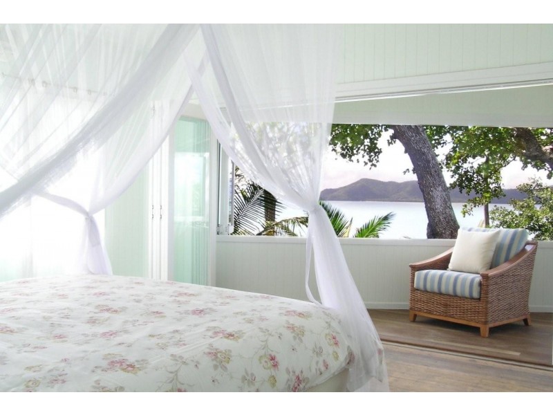 25 Mitchell Street, South Mission Beach QLD 4852