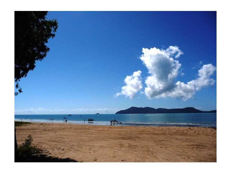 25 Mitchell Street, South Mission Beach QLD 4852