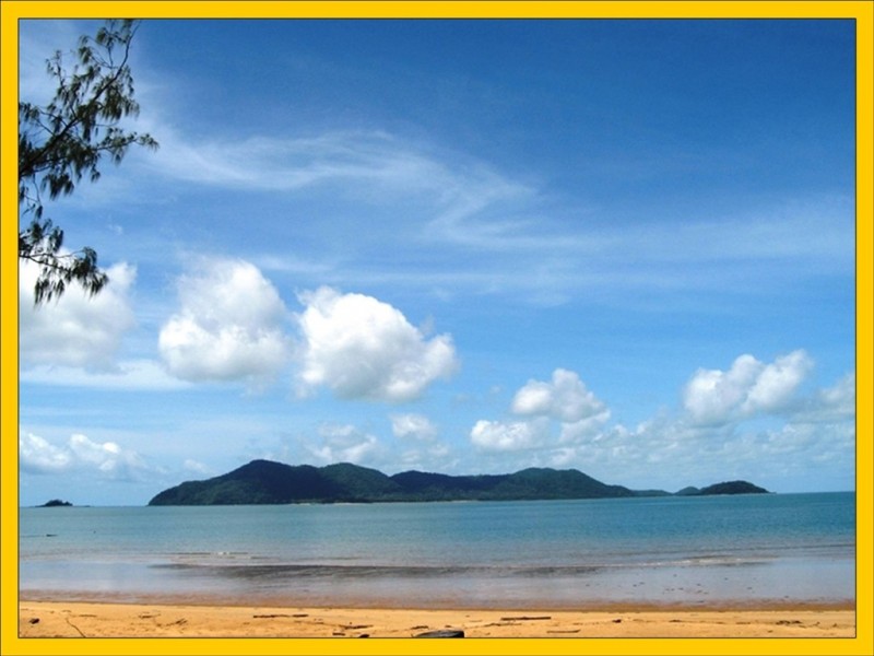 South Mission Beach QLD 4852