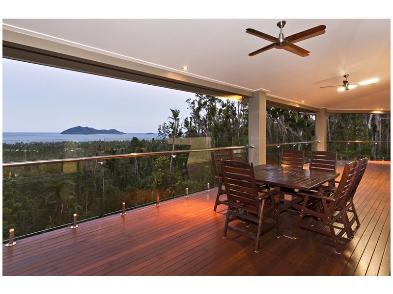 32 Mission Circle, Wongaling Beach QLD 4852