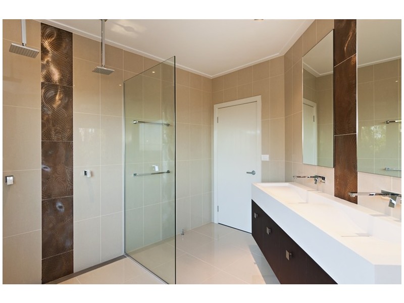 32 Mission Circle, Wongaling Beach QLD 4852