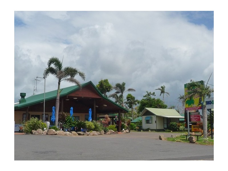 10 Midshipman Street, South Mission Beach QLD 4852