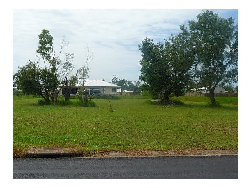 Mission Beach QLD 4852