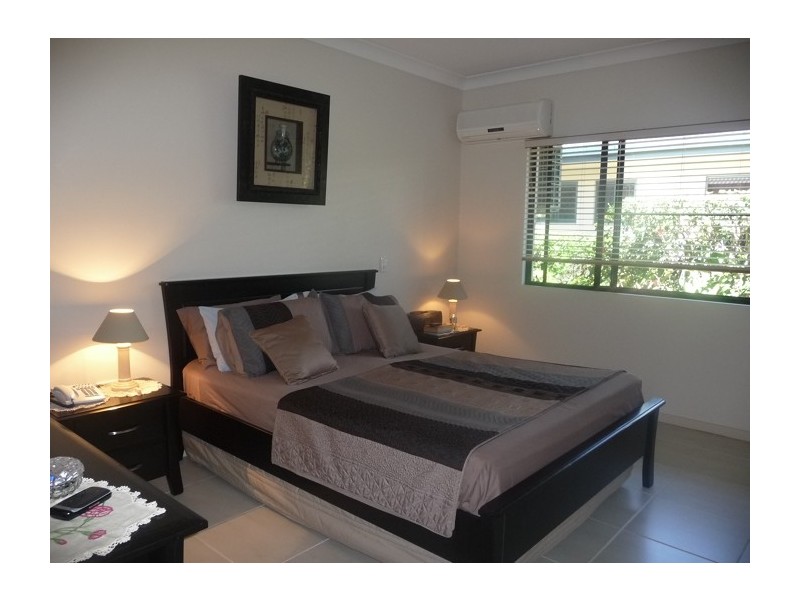 3 McNamara St, Mission Beach QLD 4852
