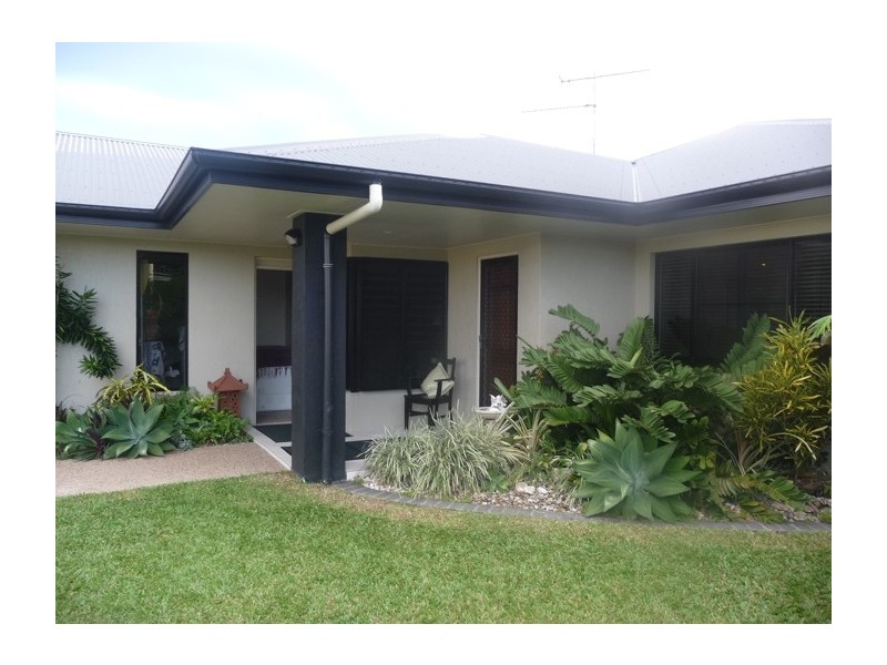 3 McNamara St, Mission Beach QLD 4852