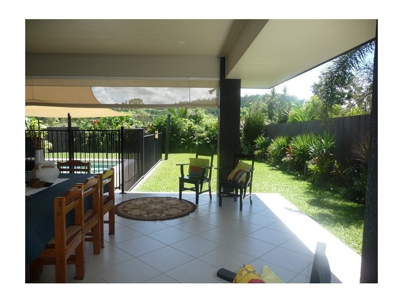 3 McNamara St, Mission Beach QLD 4852