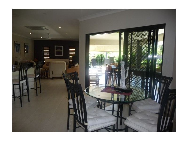 3 McNamara St, Mission Beach QLD 4852