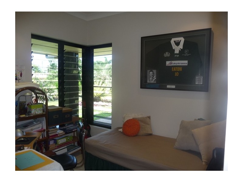 3 McNamara St, Mission Beach QLD 4852