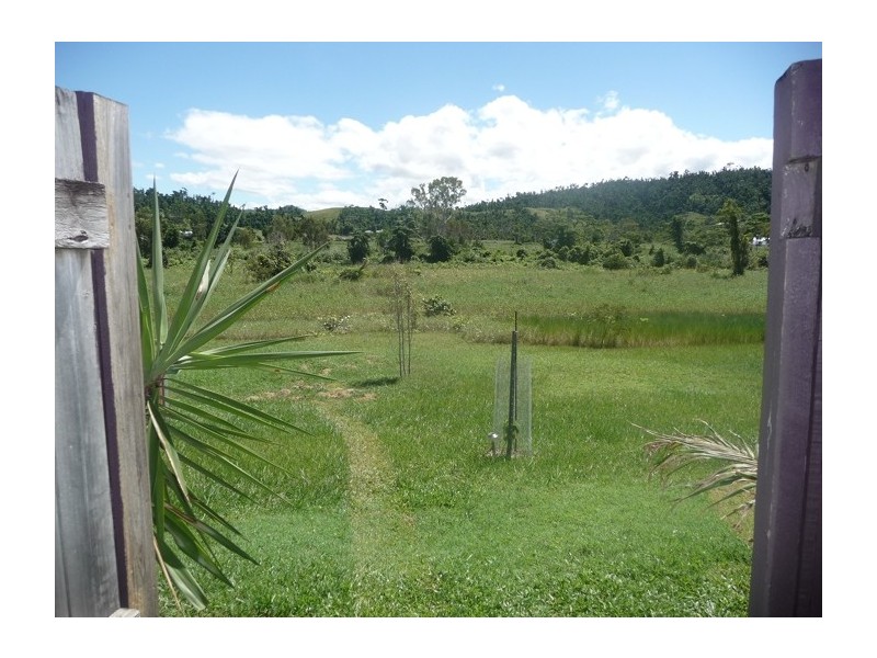 3 McNamara St, Mission Beach QLD 4852